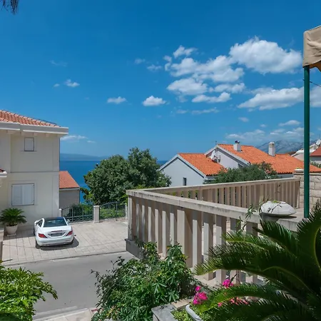 Vera I Ciro Novak 2, Sea View And Free Parking * Brela